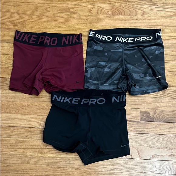 Nike Pro Fit Shorts - Picture 1 of 5